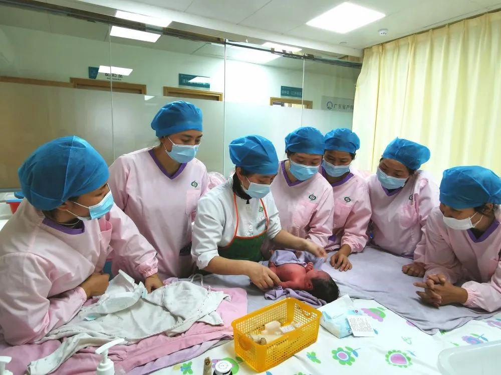 光泽县妇婴监护型护送